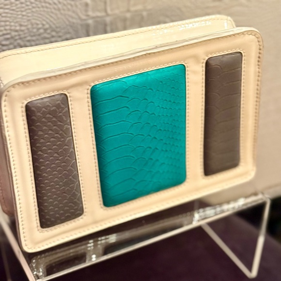 BCBGMaxAzria Off-White Patent Leather Clutch with Color Block panels - Picture 1 of 11